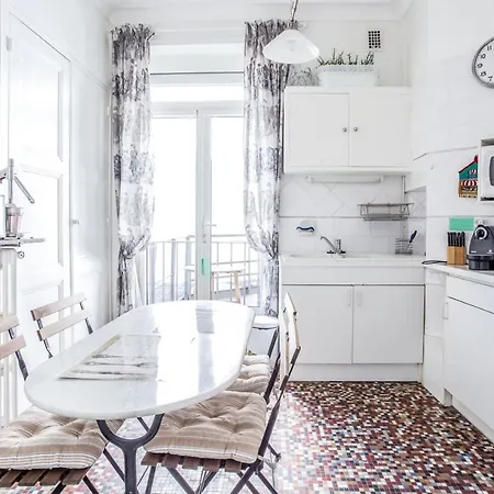 Des Jacobins - - Welkeys Apartment