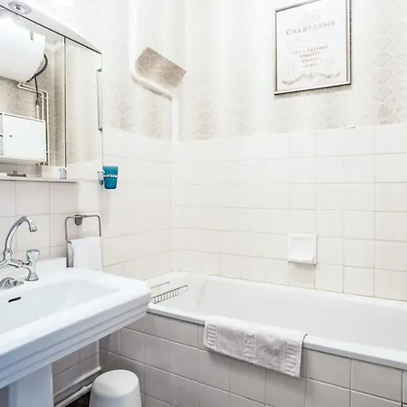 Apartment Des Jacobins - - Welkeys